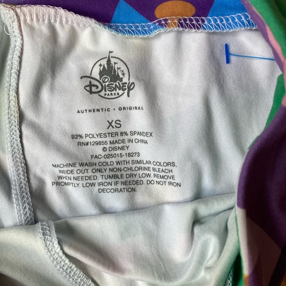 NWT - Disney Parks It’s A Small World Leggings - Picture 3 of 7